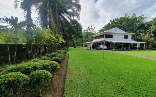 BUSINESS OPPORTUNITY – COMMERCIAL PROPERTY  – RIGHT NEXT TO THE NEW INTERNATIONAL AIRPORT OF MANUEL ANTONIO COSTA RICA .