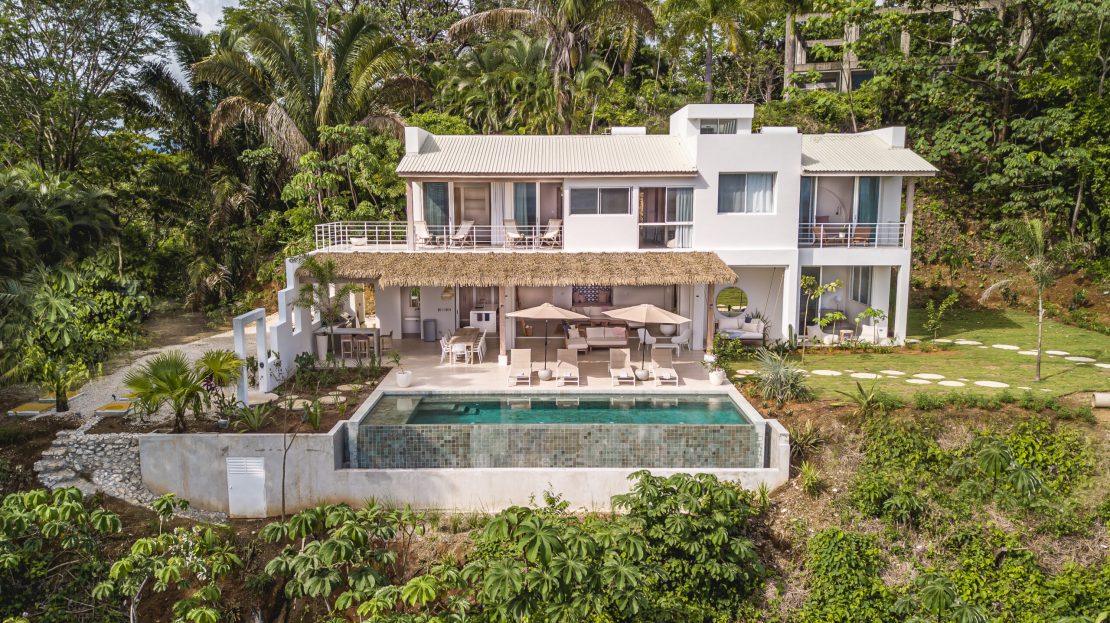 LUXURY VILLA Casa NIri | Your Dream Retreat in Samara Beach Guanacaste | REMAX