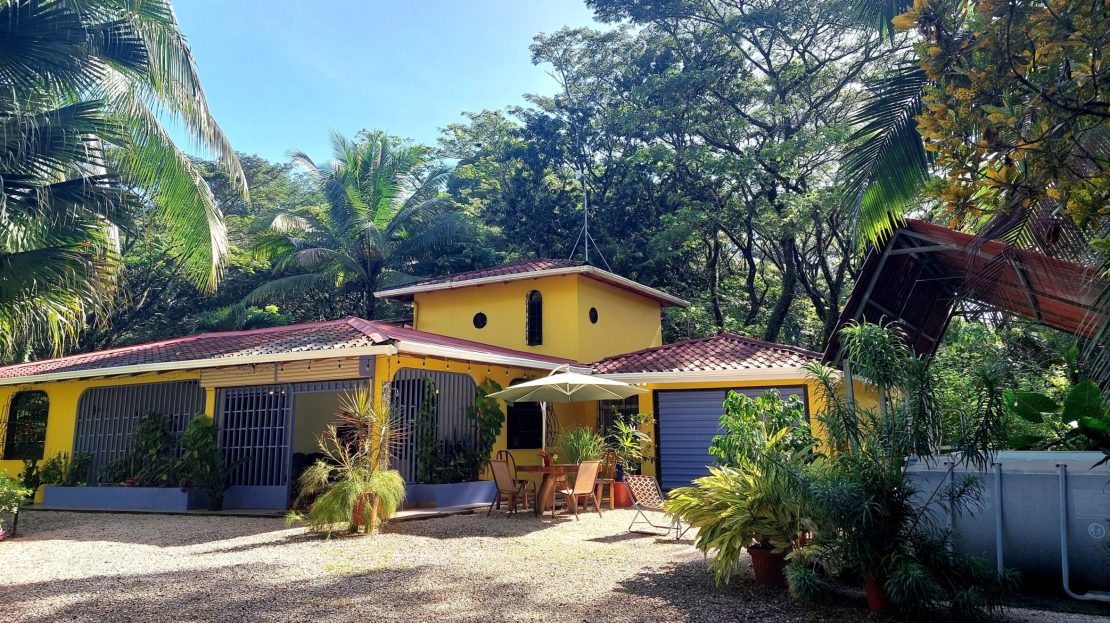 Villa Las Maracas – 3-Bedroom Home for Sale Between Sámara and Nosara Guanacaste | REMAX