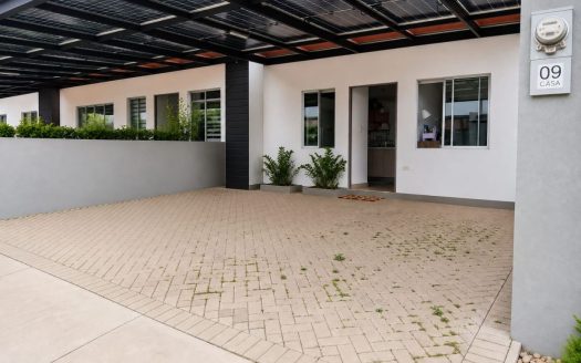House for Sale – Naos Condominium, San Joaquín de Flores, Heredia