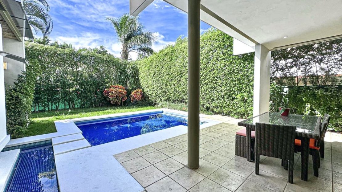 Costa Rica Real Estate
