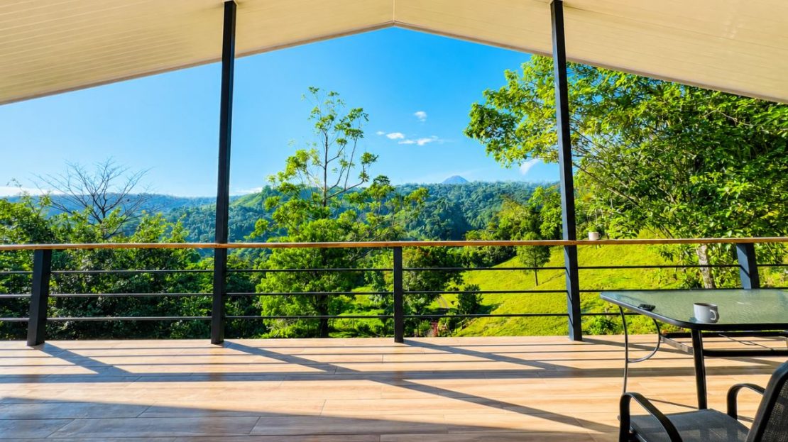Beautiful Country Home for sale with Expansive Land in Venado