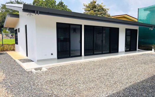 Brand-New Rental Homes Within Walking Distance of Downtown Atenas