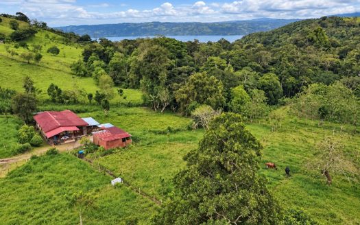 El Silencio Green Haven | 0.69 Acres of Peaceful Countryside Near Lake Arenal