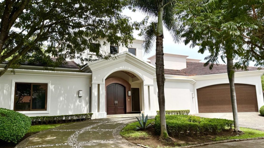 Luxury Residence for Sale