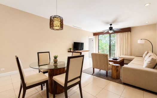 Luxury Resort Style Condo Pacifico L912