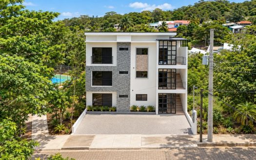 Brand-New 3-Unit Income Building in Residencial Mediterráneo