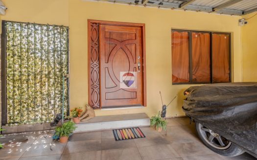 Home for Sale in Esquipulas Palmares | High Ceilings