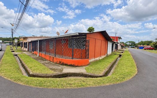 House for Sale in Downtown Upala