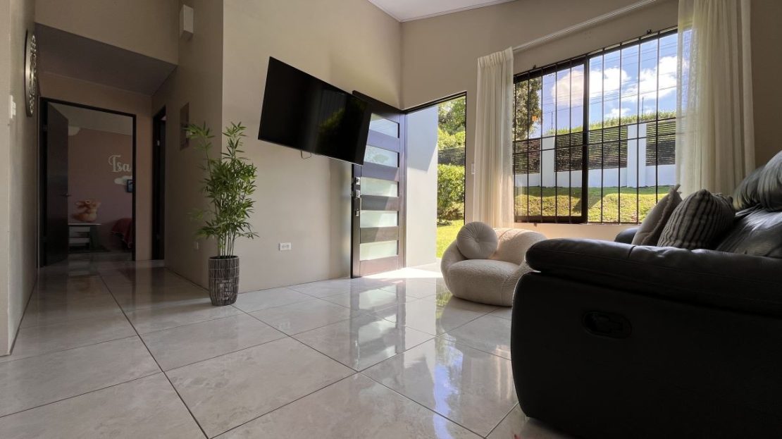 Pérez Zeledón: Contemporary Design