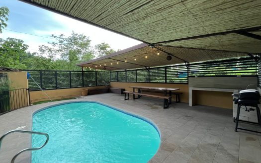 Beautiful Home for Sale in Orotina, Coyolar – Pool, Prime Location & Excellent Investment Opportunity