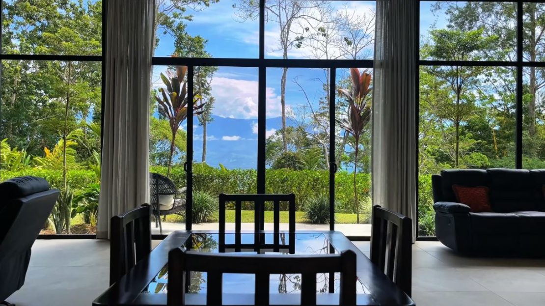 Modern House for Sale in Alto San Juan