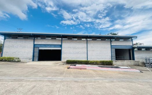 Warehouse / Commercial Space for Rent