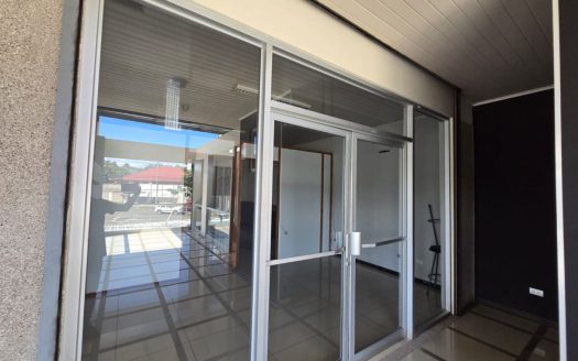 COMMERCIAL SPACE FOR RENT | PLAZA GUAYABO, RÍO SEGUNDO
