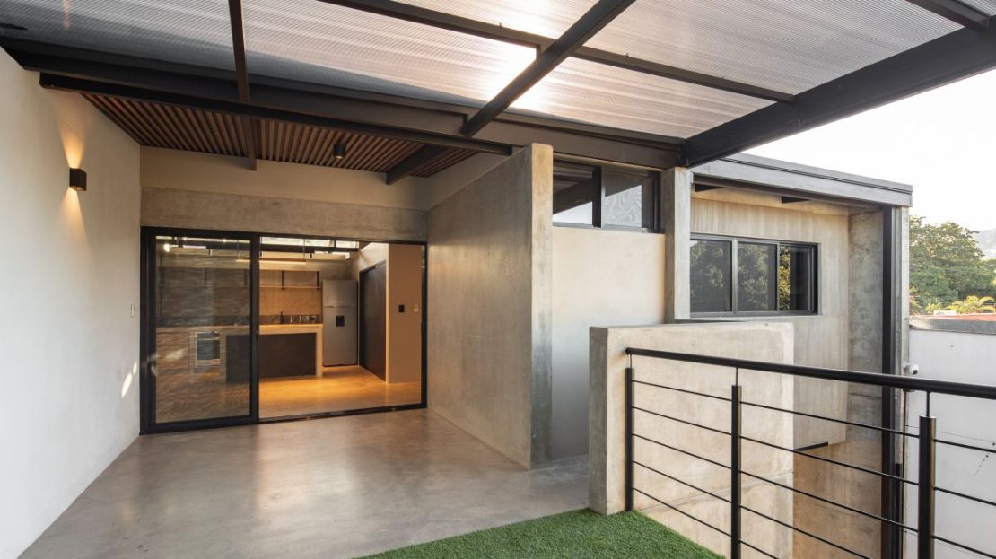 Brand New Top Floor 2 Bedroom Apartment A2 - ¢689