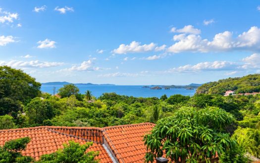 5-BEDROOM OCEAN-VIEW HOME IN OCOTAL